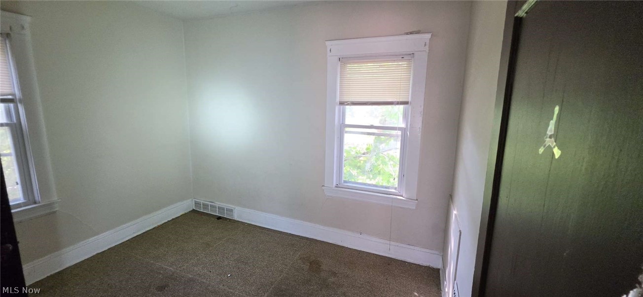 9110 Jeffries Avenue Cleveland OH 44105
