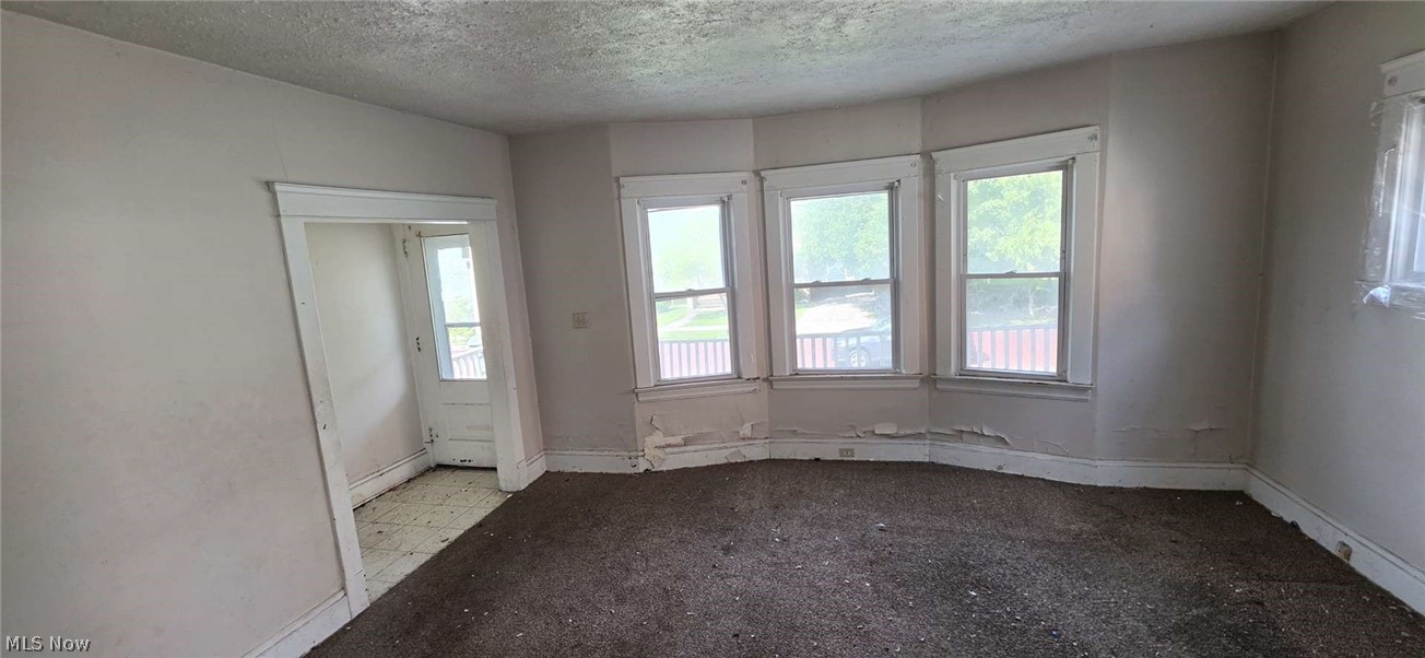 9110 Jeffries Avenue Cleveland OH 44105