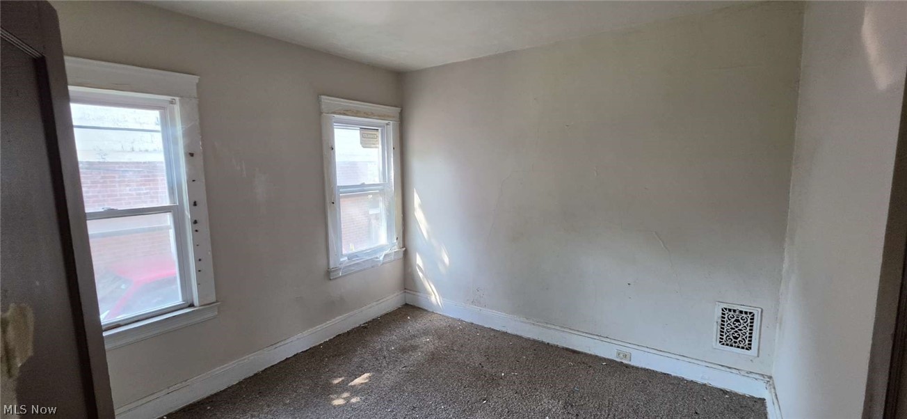 9110 Jeffries Avenue Cleveland OH 44105