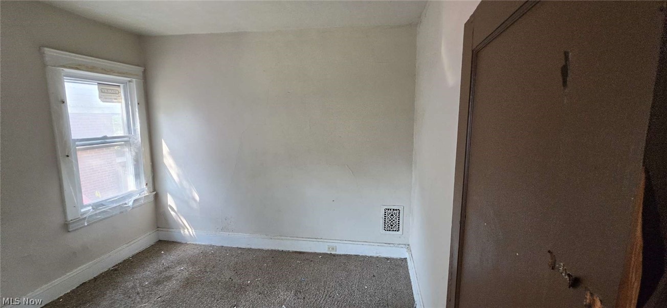 9110 Jeffries Avenue Cleveland OH 44105
