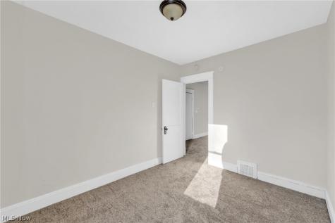 13012 Austin Avenue Cleveland OH 44108
