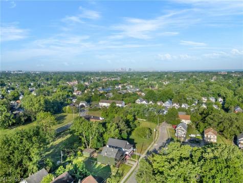 13012 Austin Avenue Cleveland OH 44108