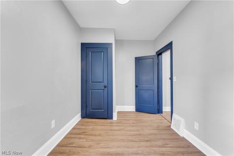 1304 W 73rd Street Cleveland OH 44102