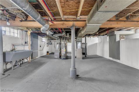 1304 W 73rd Street Cleveland OH 44102