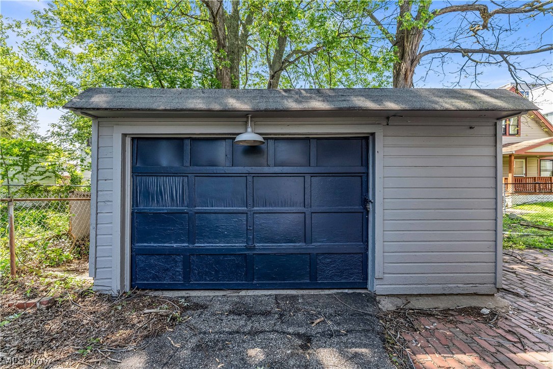 1304 W 73rd Street Cleveland OH 44102