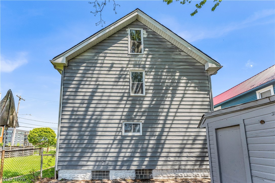 1304 W 73rd Street Cleveland OH 44102