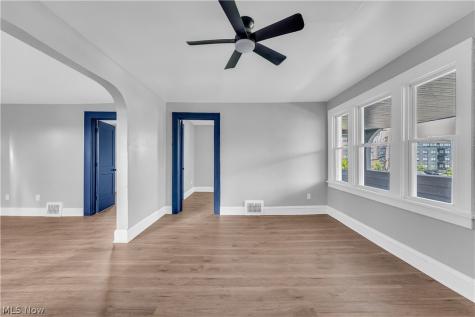 1304 W 73rd Street Cleveland OH 44102