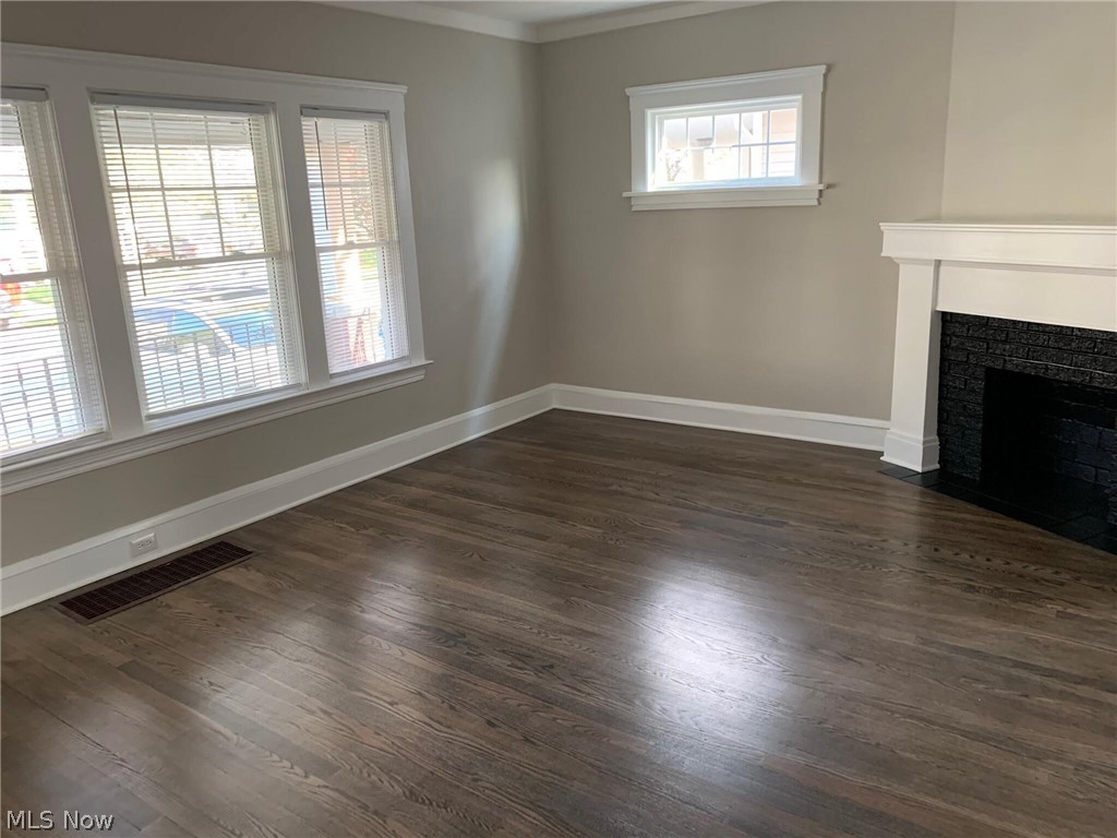 1274 Bonnieview Avenue Lakewood OH 44107