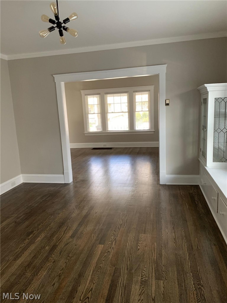 1274 Bonnieview Avenue Lakewood OH 44107