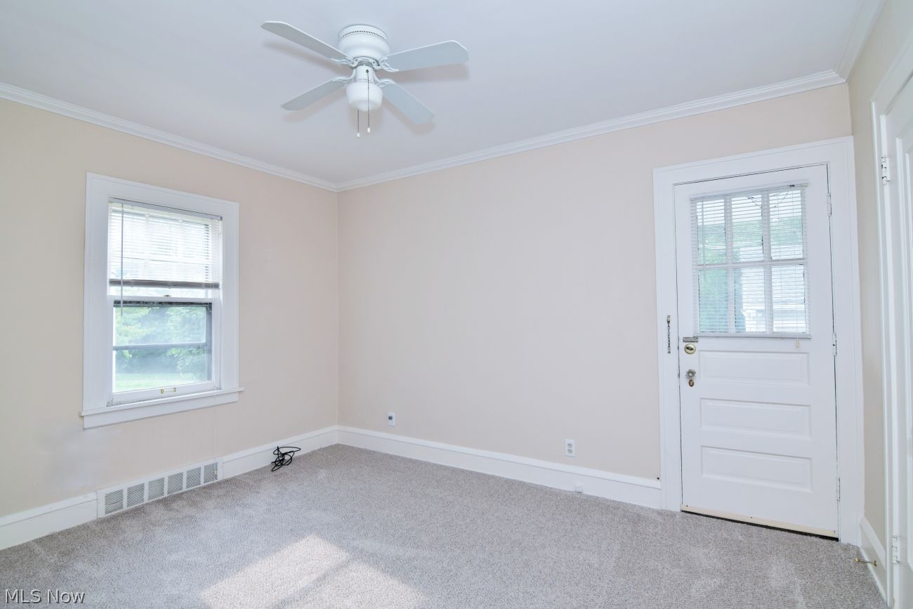 17636 Winslow Road Shaker Heights OH 44120