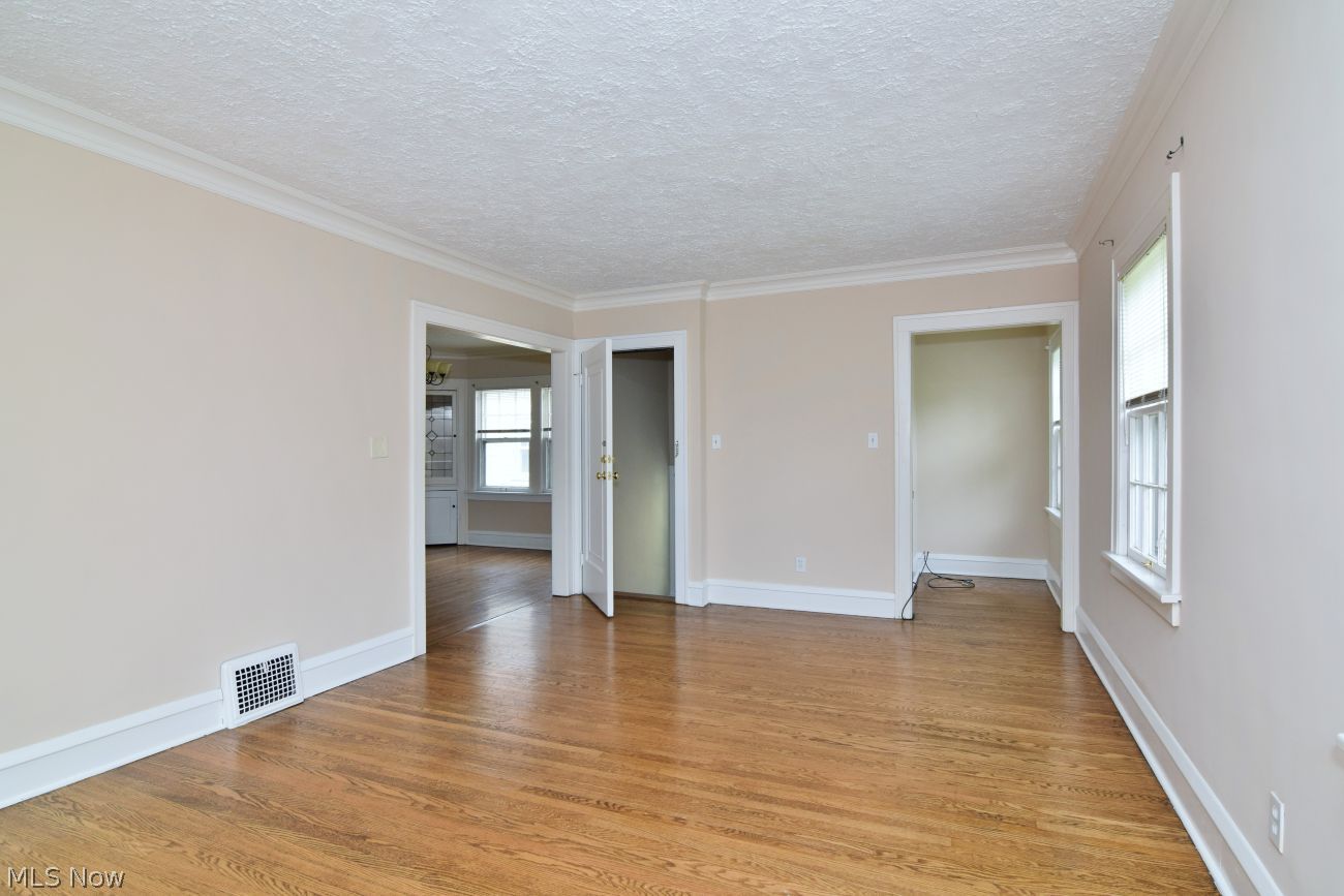 17636 Winslow Road Shaker Heights OH 44120
