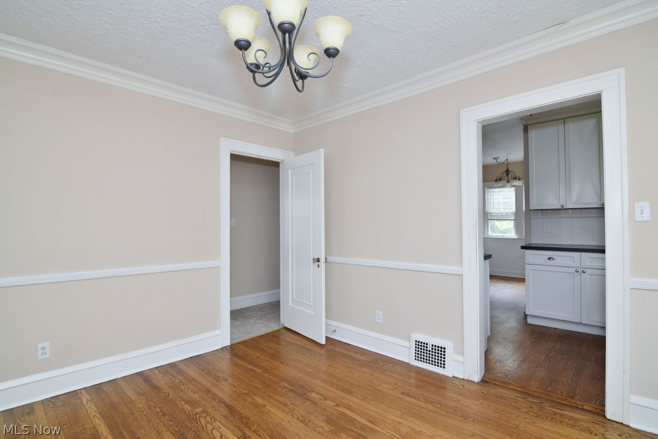 17636 Winslow Road Shaker Heights OH 44120