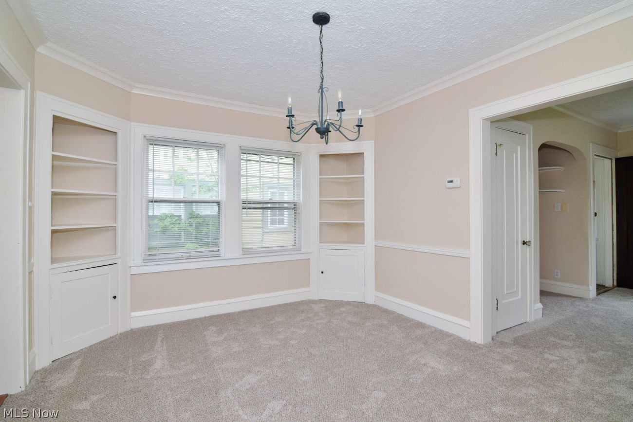 17636 Winslow Road Shaker Heights OH 44120