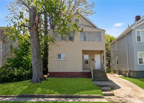15788 Mandalay Avenue Cleveland OH 44110