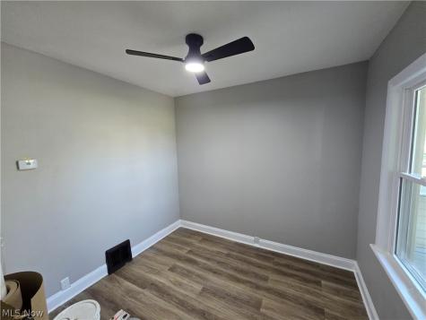 15788 Mandalay Avenue Cleveland OH 44110