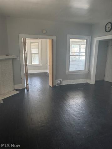 452 -454 E 149th Street Cleveland OH 44110
