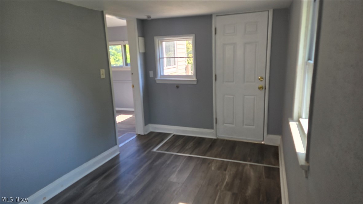 810 E 157th Street Cleveland OH 44110