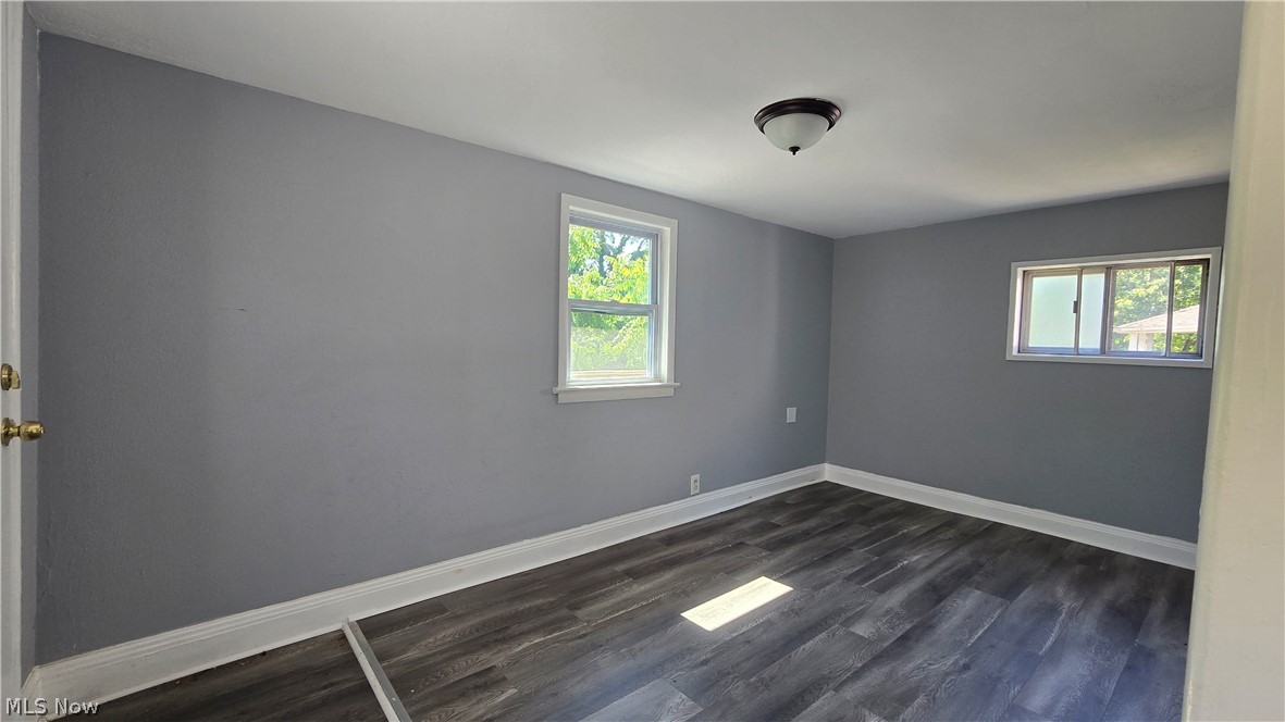 810 E 157th Street Cleveland OH 44110