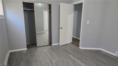 810 E 157th Street Cleveland OH 44110