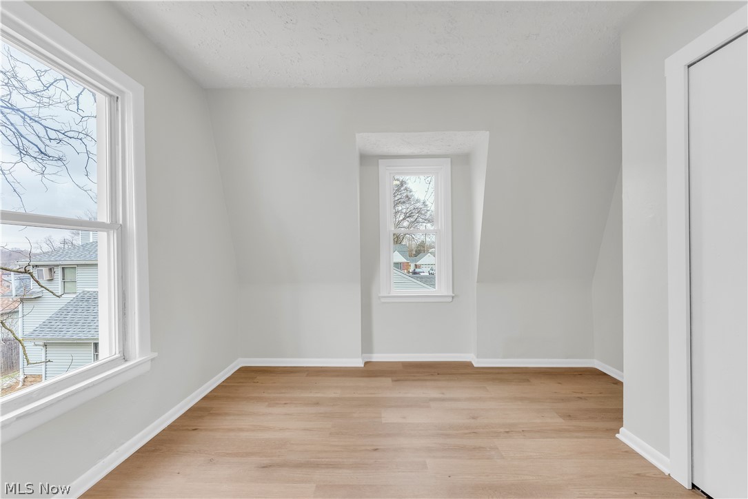 242 Orchard Avenue Cuyahoga Falls OH 44221