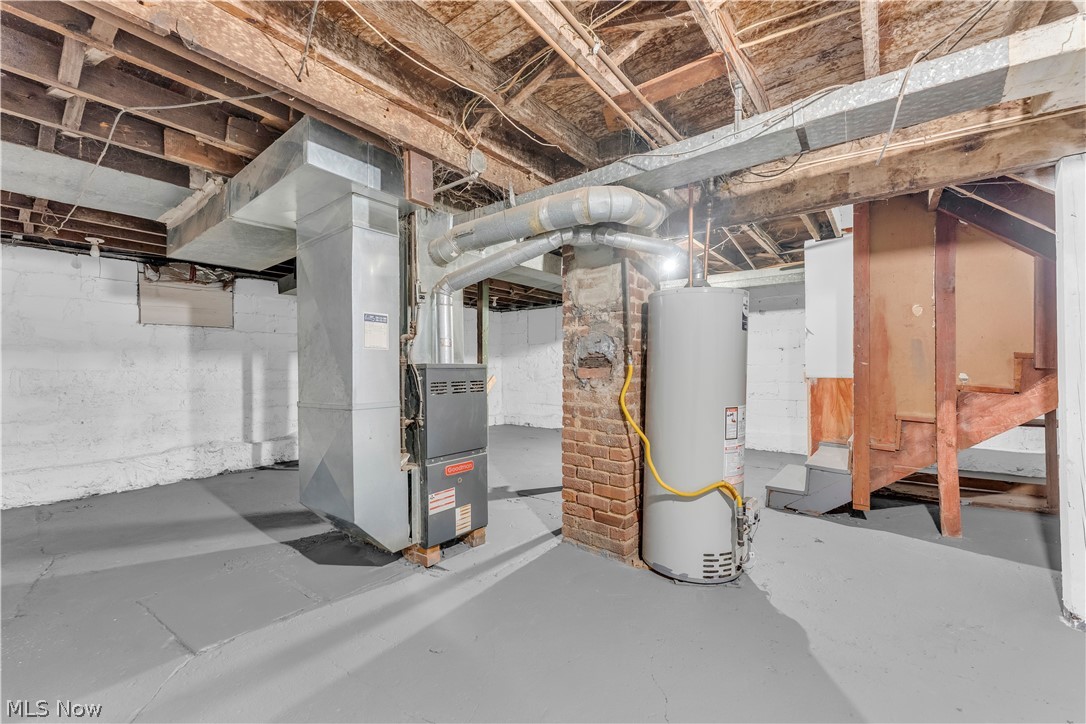 242 Orchard Avenue Cuyahoga Falls OH 44221