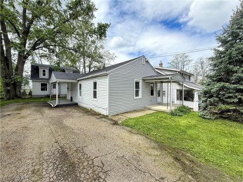 242 Orchard Avenue Cuyahoga Falls OH 44221