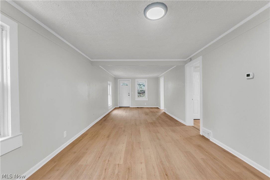 242 Orchard Avenue Cuyahoga Falls OH 44221