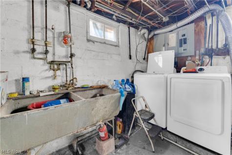 3557 W 125th Street Cleveland OH 44111