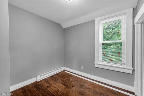 1222 W 14th Street Lorain OH 44052