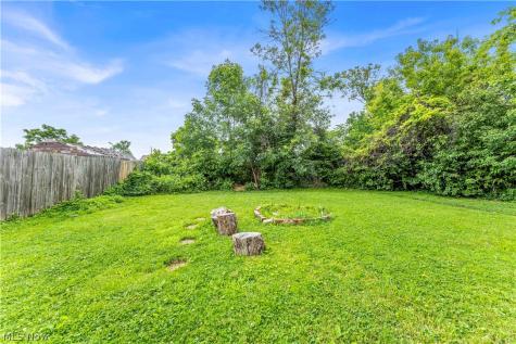 1222 W 14th Street Lorain OH 44052