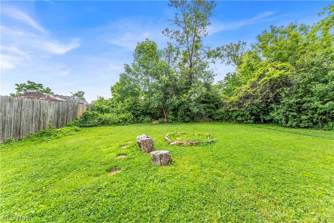 1222 W 14th Street Lorain OH 44052