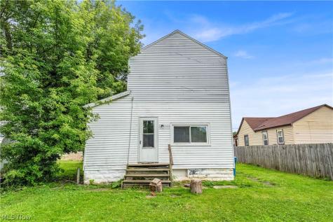 1222 W 14th Street Lorain OH 44052