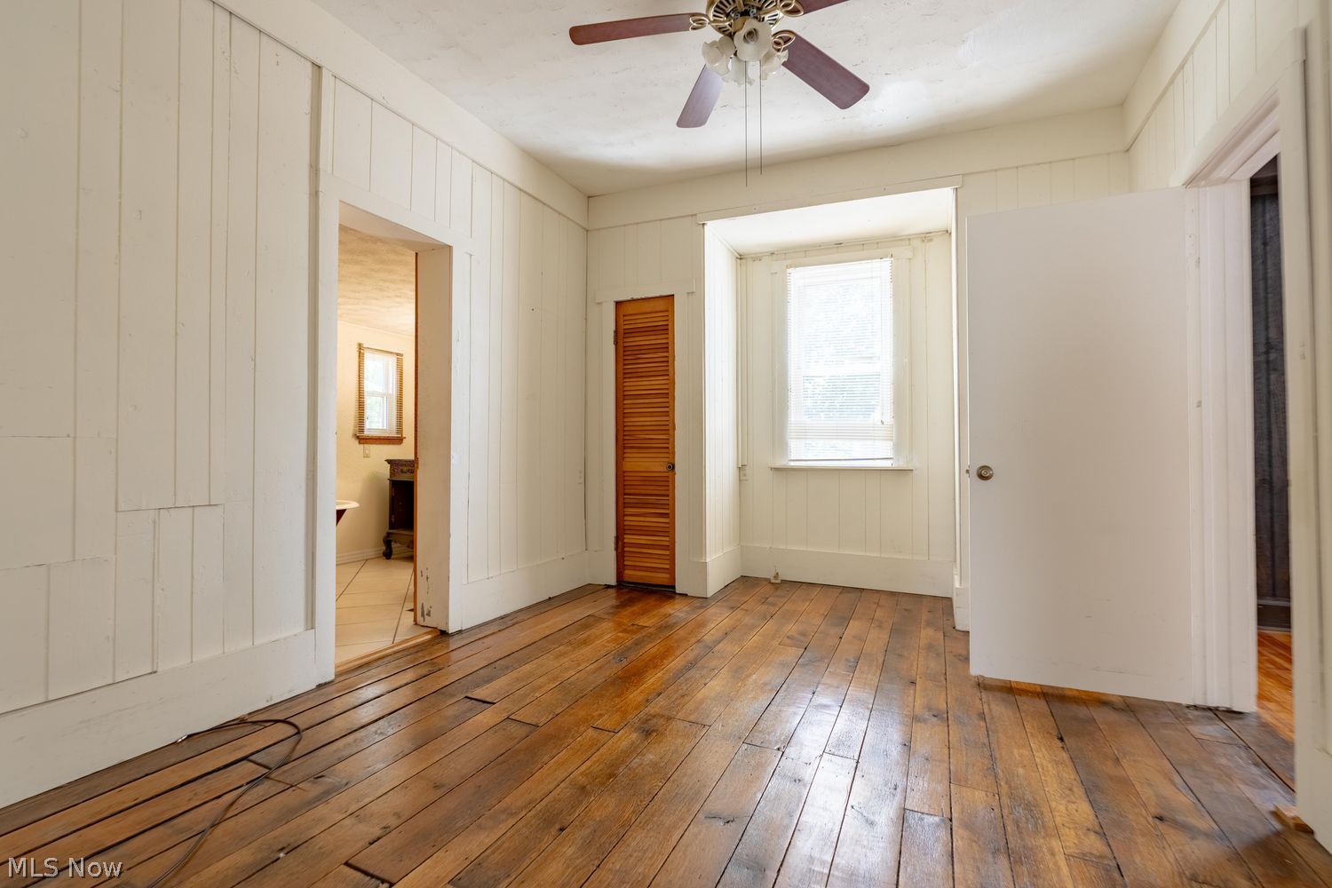 300 Market Street NE Navarre OH 44662