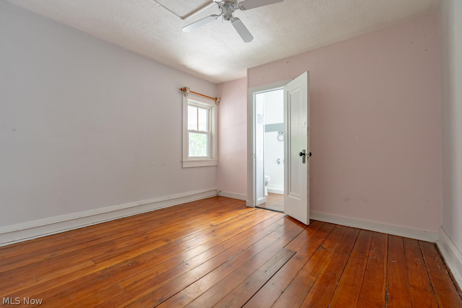 300 Market Street NE Navarre OH 44662