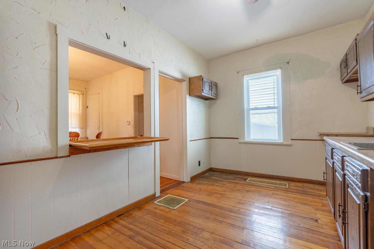 300 Market Street NE Navarre OH 44662