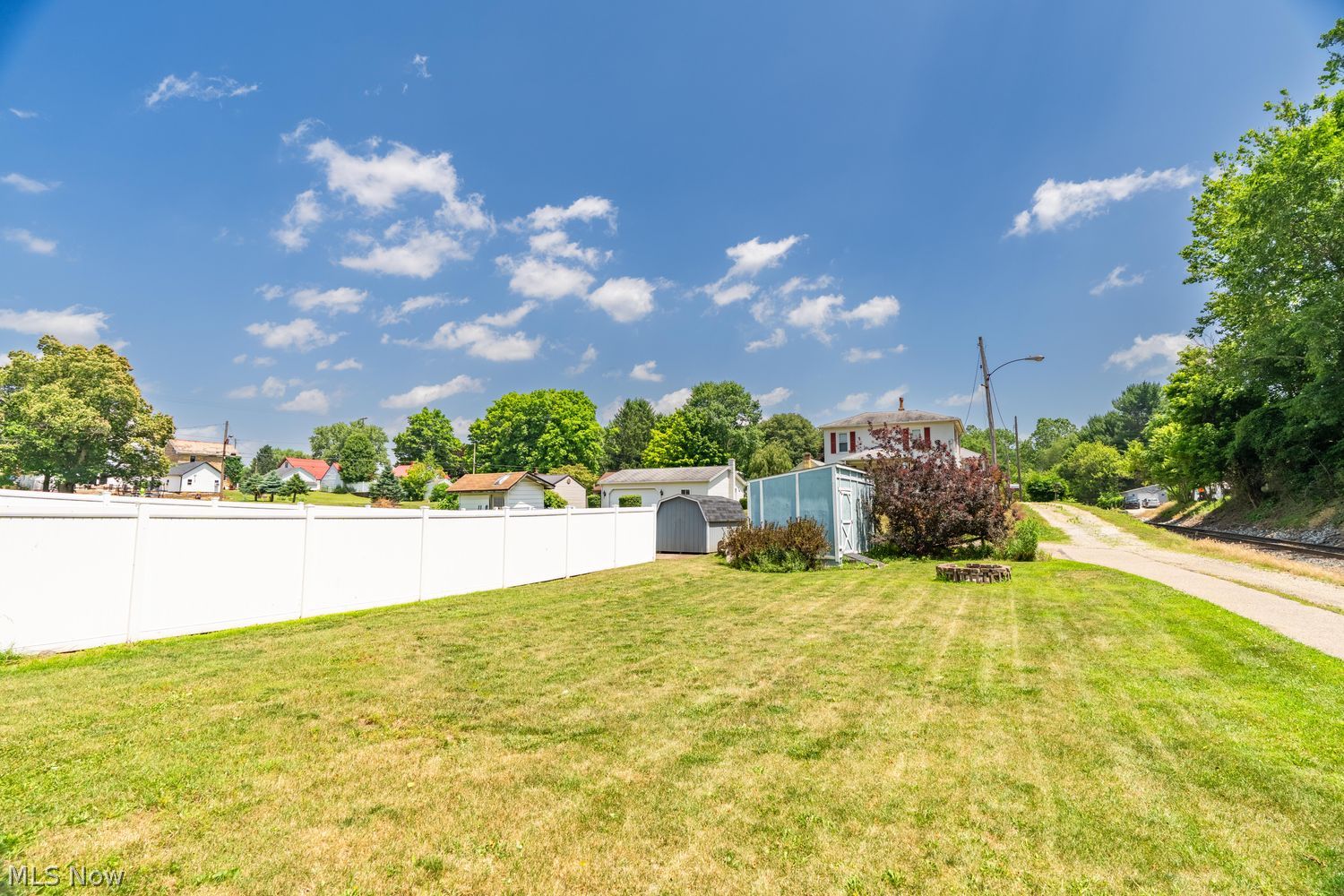 300 Market Street NE Navarre OH 44662