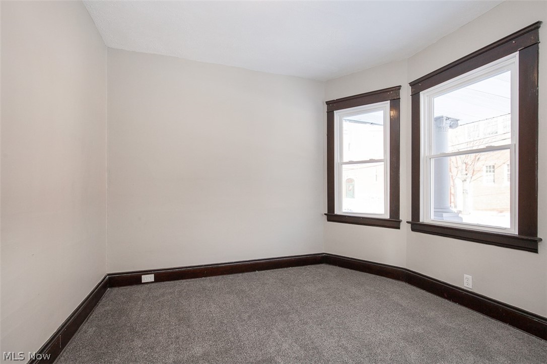 6914 Polonia Avenue Cleveland OH 44105
