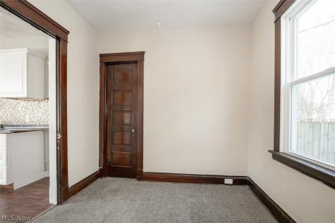 6914 Polonia Avenue Cleveland OH 44105