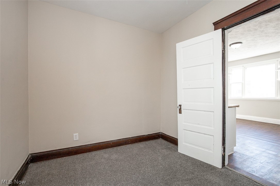 6914 Polonia Avenue Cleveland OH 44105