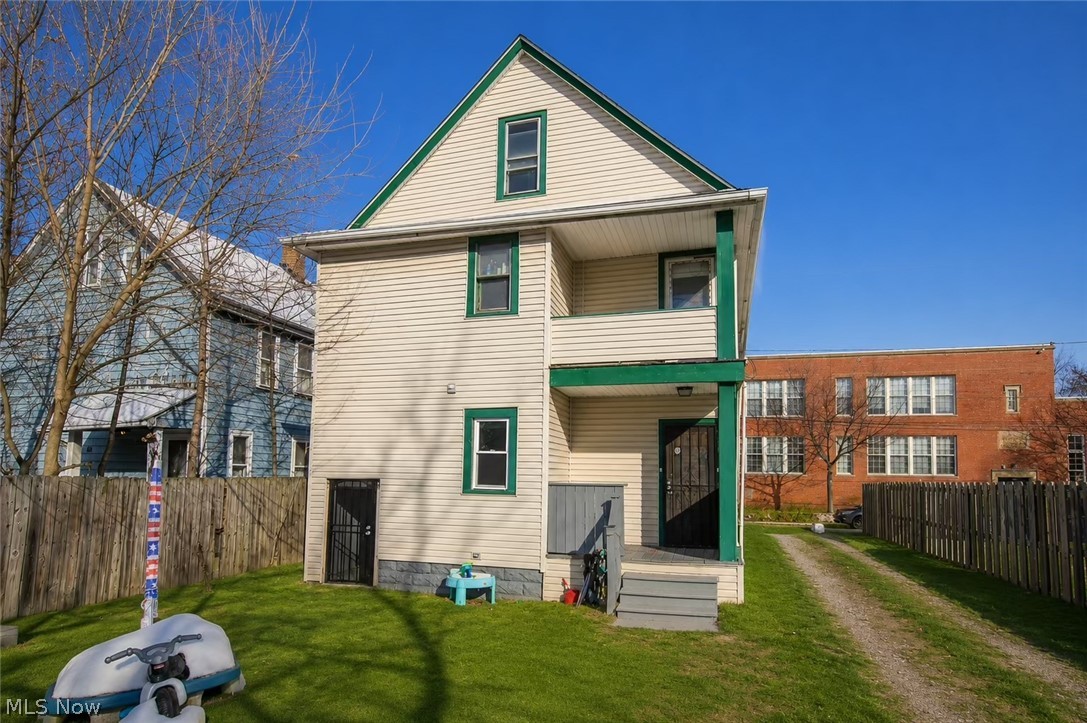 6914 Polonia Avenue Cleveland OH 44105