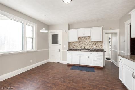 6914 Polonia Avenue Cleveland OH 44105