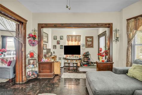 3508 Woodbridge Avenue Cleveland OH 44109