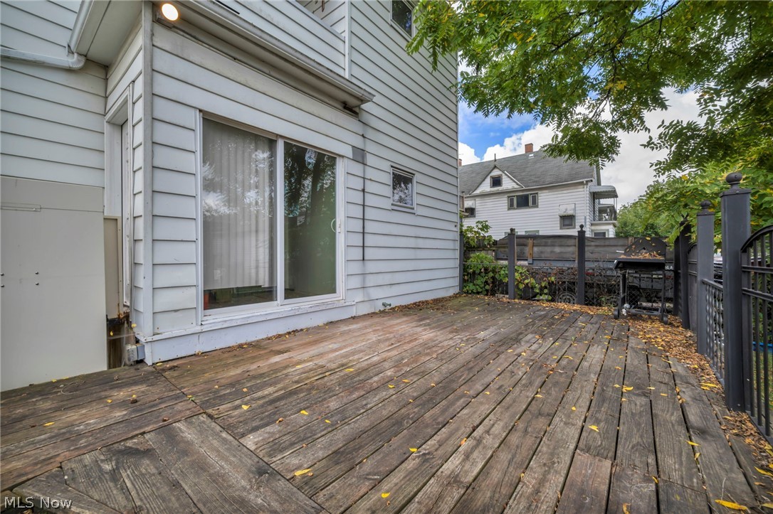 3508 Woodbridge Avenue Cleveland OH 44109