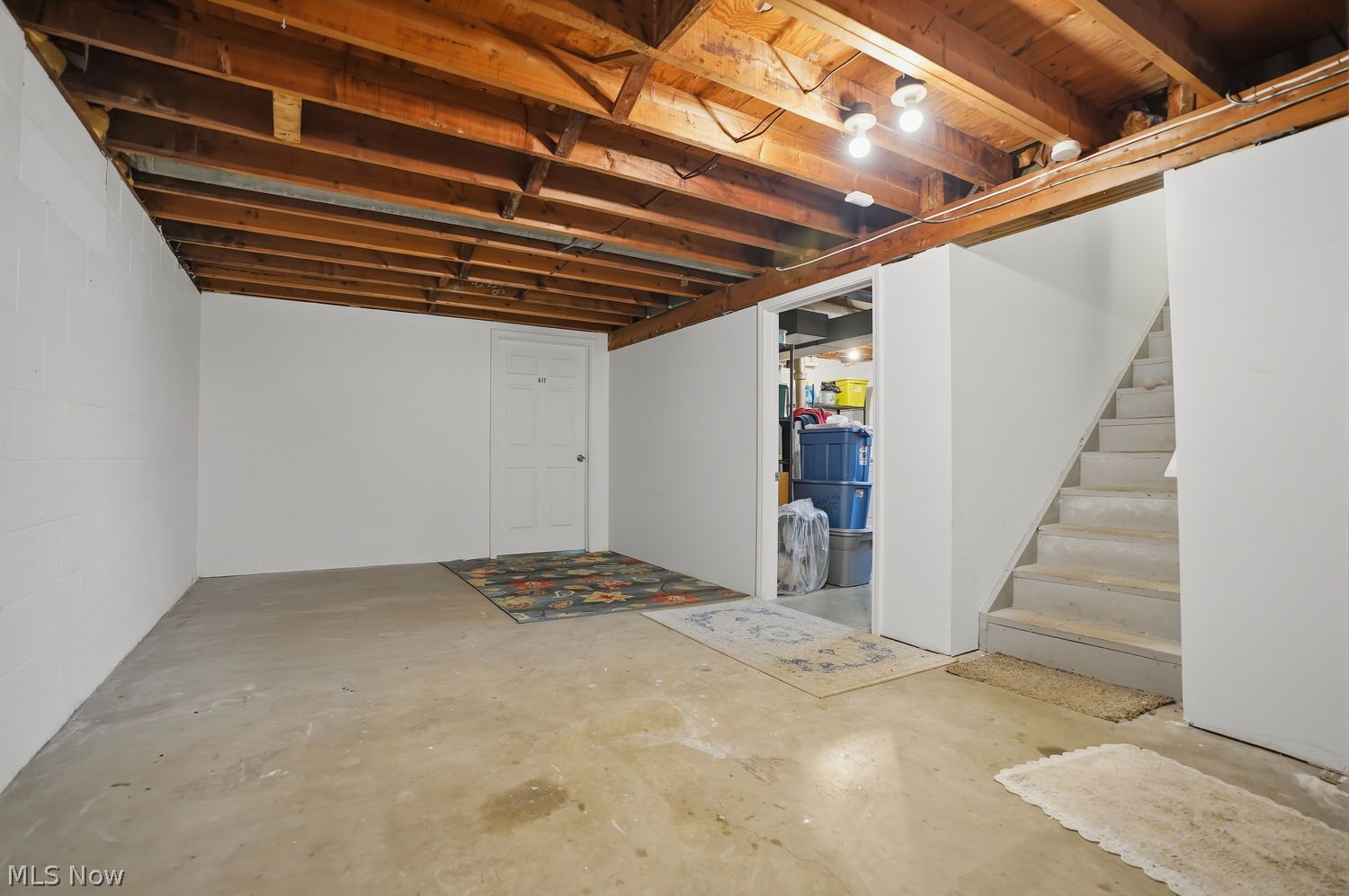 615 - 617 Fulmer Avenue Akron OH 44312