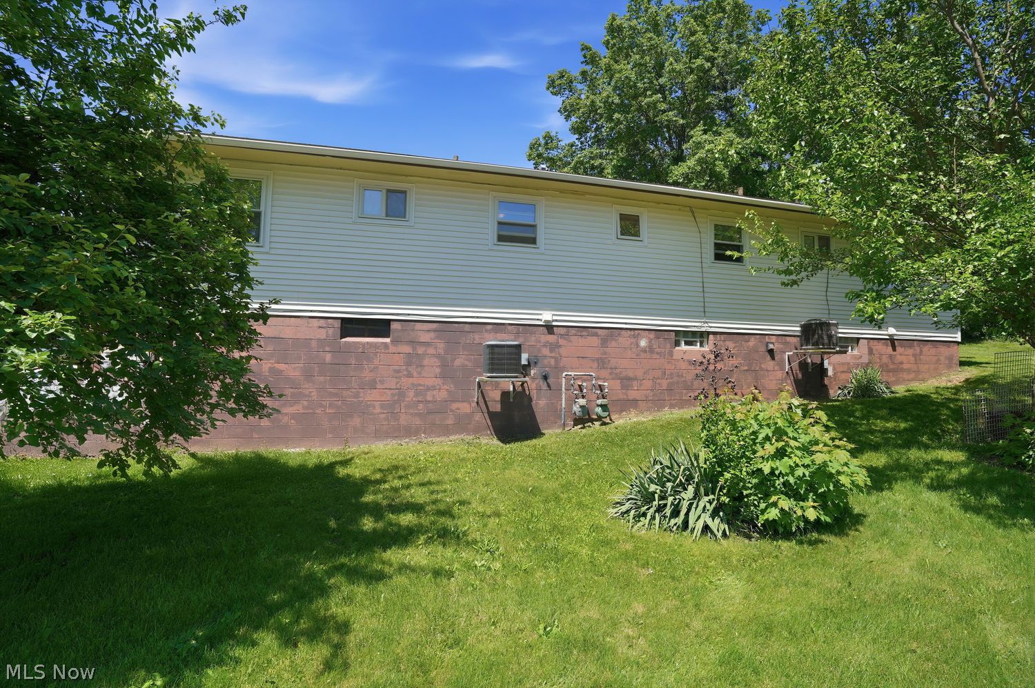 615 - 617 Fulmer Avenue Akron OH 44312