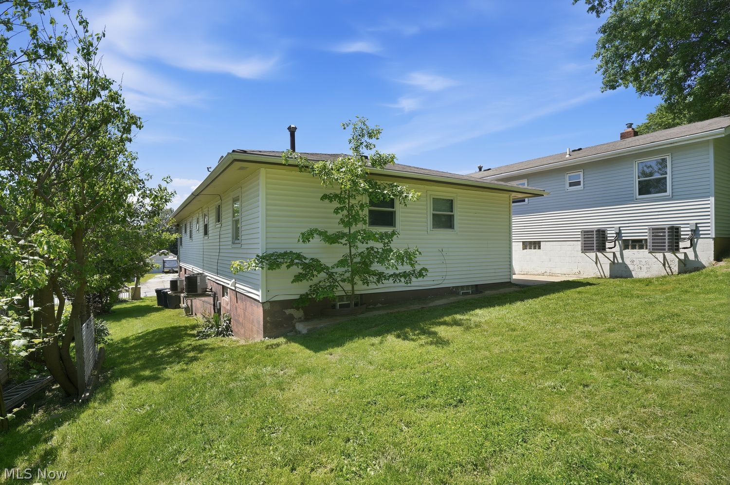 615 - 617 Fulmer Avenue Akron OH 44312