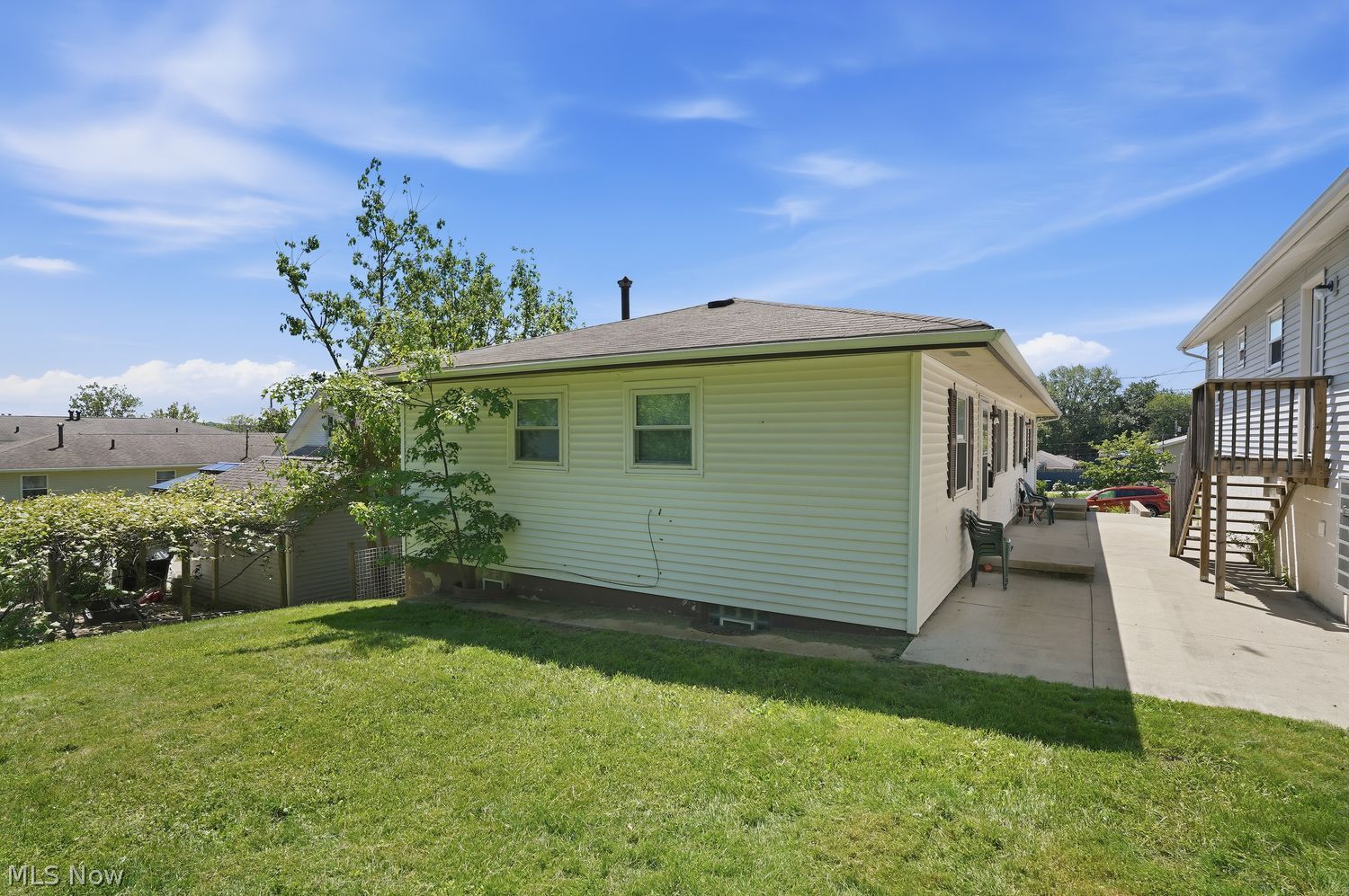 615 - 617 Fulmer Avenue Akron OH 44312