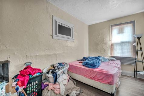 4444 W 51st Street Cleveland OH 44144