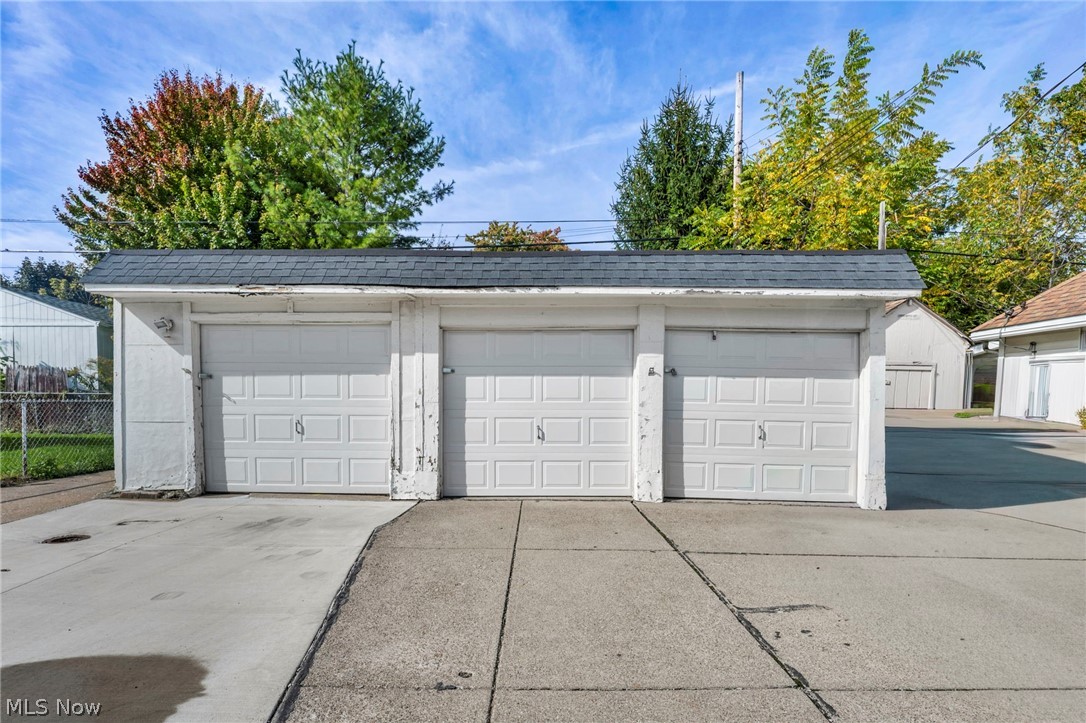 4444 W 51st Street Cleveland OH 44144
