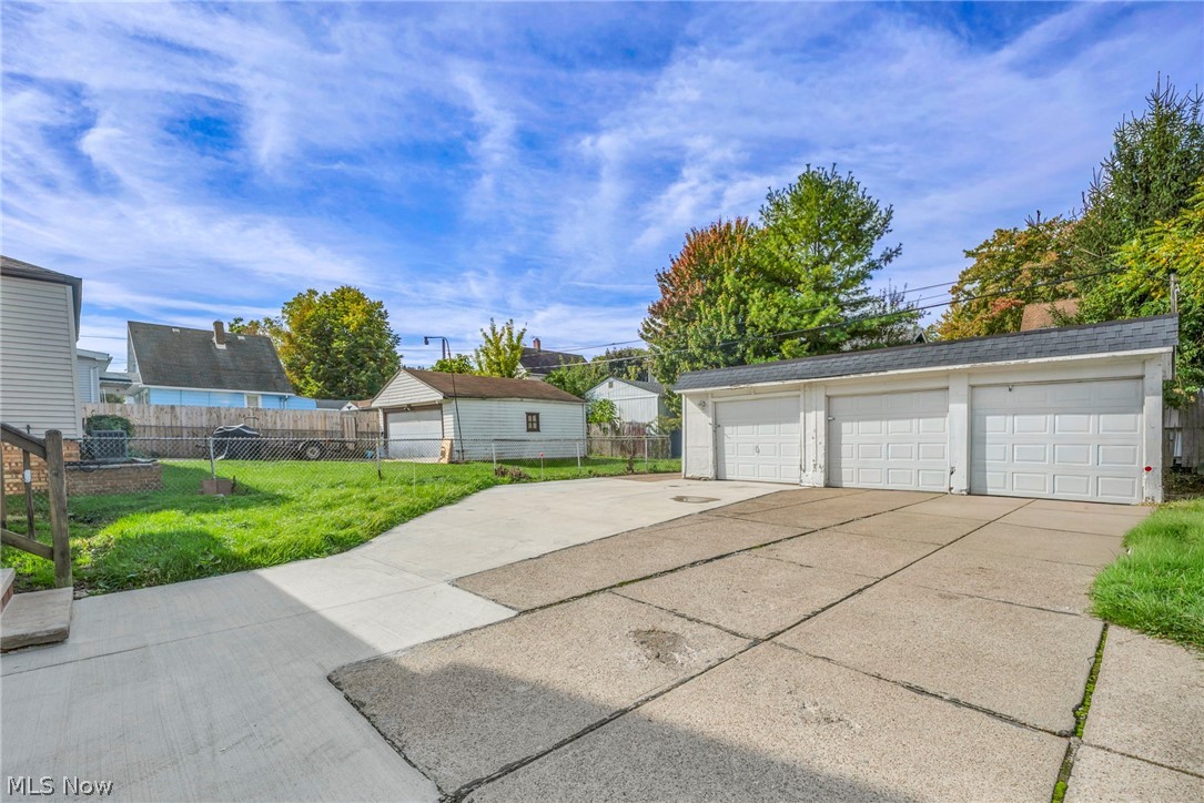 4444 W 51st Street Cleveland OH 44144